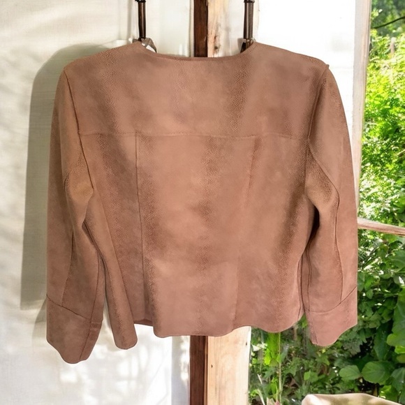 Chico’s Women’s Ultra Suede Jacket Blush Pink, Size 1 (Medium Size 8-10) - Picture 8 of 8
